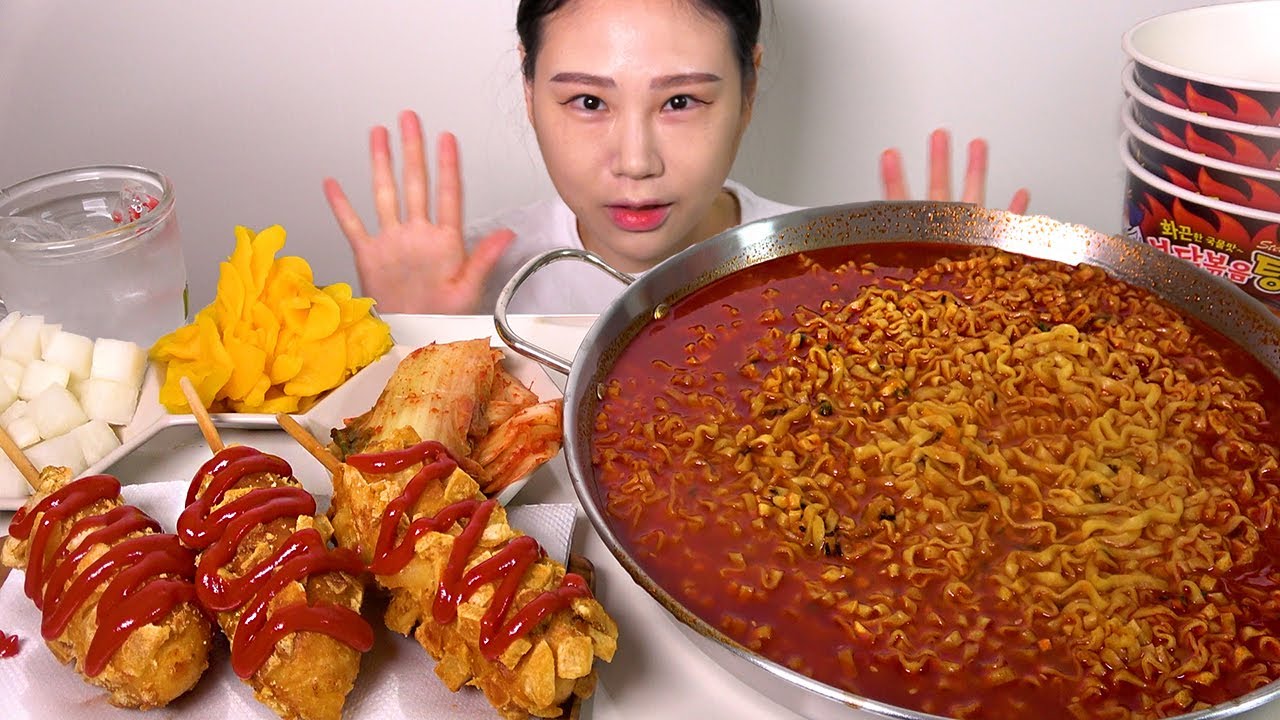 불닭볶음탕면 감자핫도그 먹방 MUKBANG