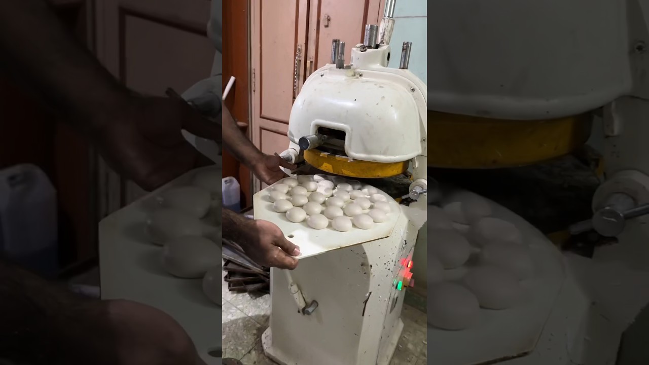 Automatic Pav bread making machine