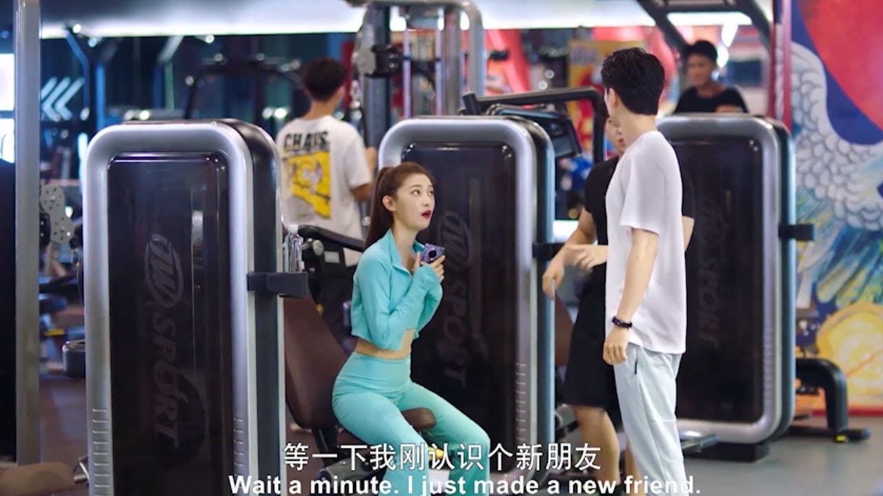 白富美的身材太好被帅哥“搭讪”，帅老板吃醋，终于承认爱上了她【程序员那么可爱CuteProgrammer29-3】
