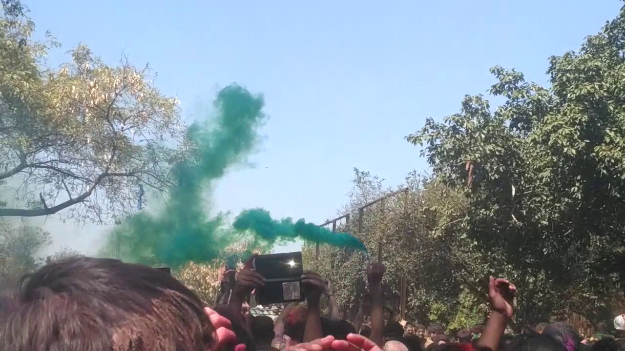 JNU's Holi 2017 😍😘😃