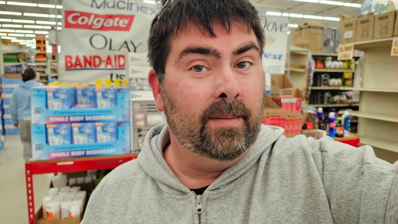 OLLIE'S BARGAIN OUTLET 2026 | Items EVERYONE Should Be BUYING! - Amazing Prices!