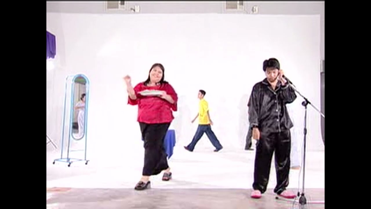 Alex - အားယားနေလို့ပါ (Official Music Video)