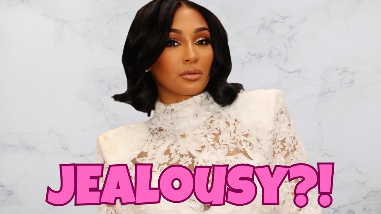 Melody Shari Faces Backlash for Patreon Subscription for Fans + Send Warnings to CC's