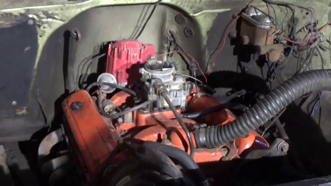 Как снять впускной коллектор на малолитражном двигателе Chevy 350
