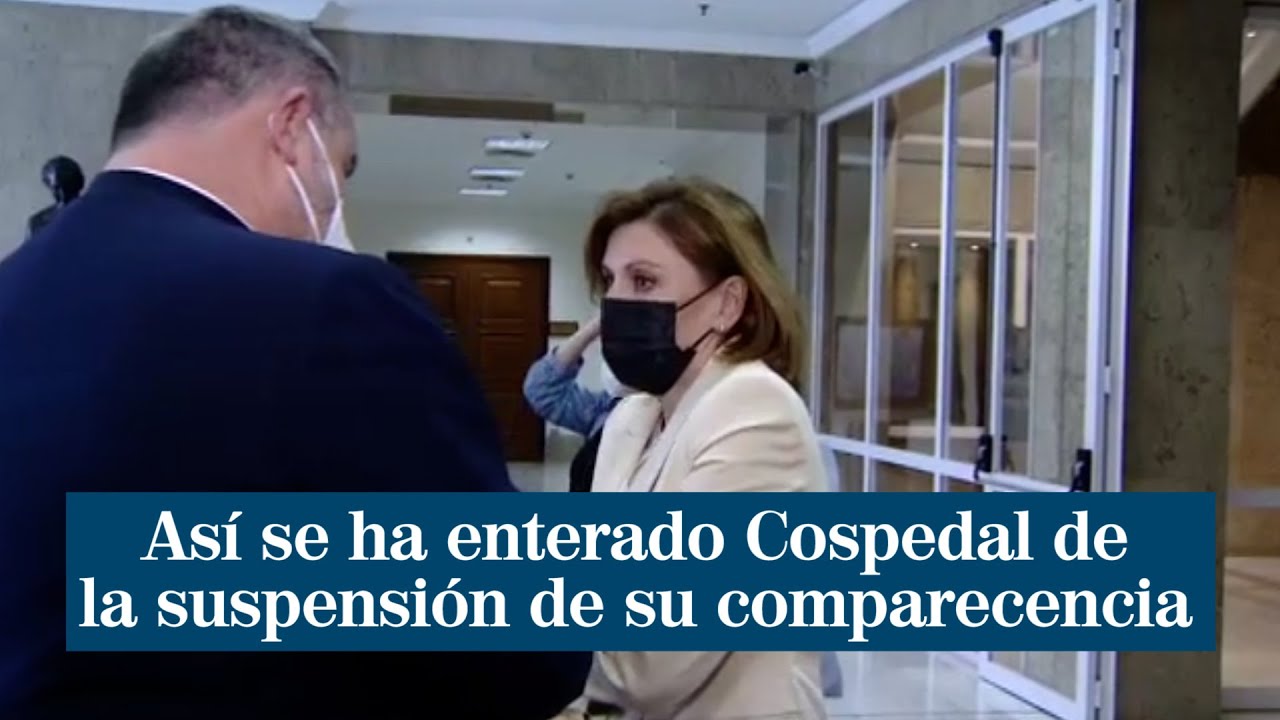 As&iacute; se ha enterado Cospedal de la suspensi&oacute;n de su comparecencia: 