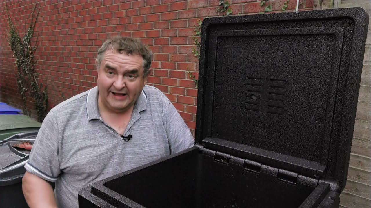 Setting Up a Hotbin Compost Bin in the Summer