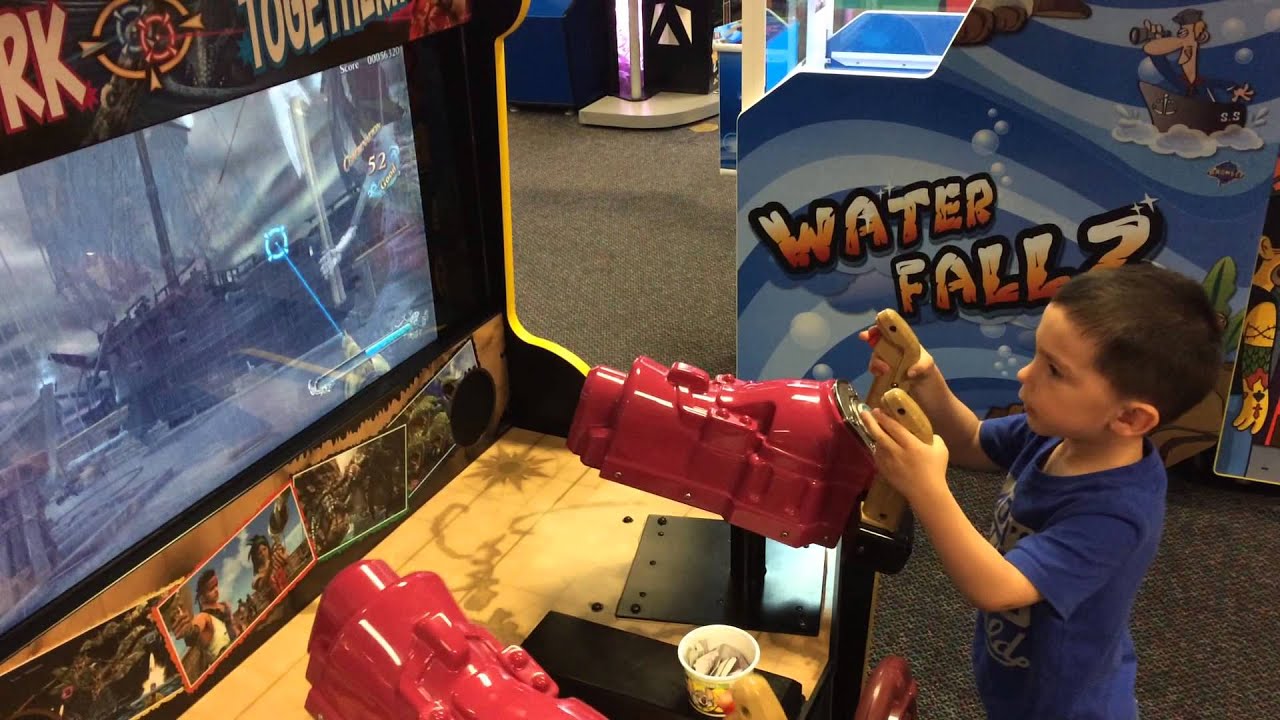 Dylan shooting up Deadstorm Pirates!
