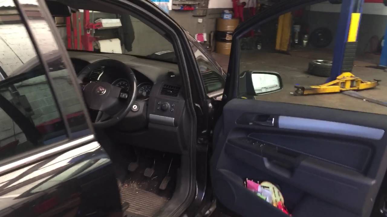 ZAFIRA B OBD DIAGNOSTIC SOCKET LOCATION