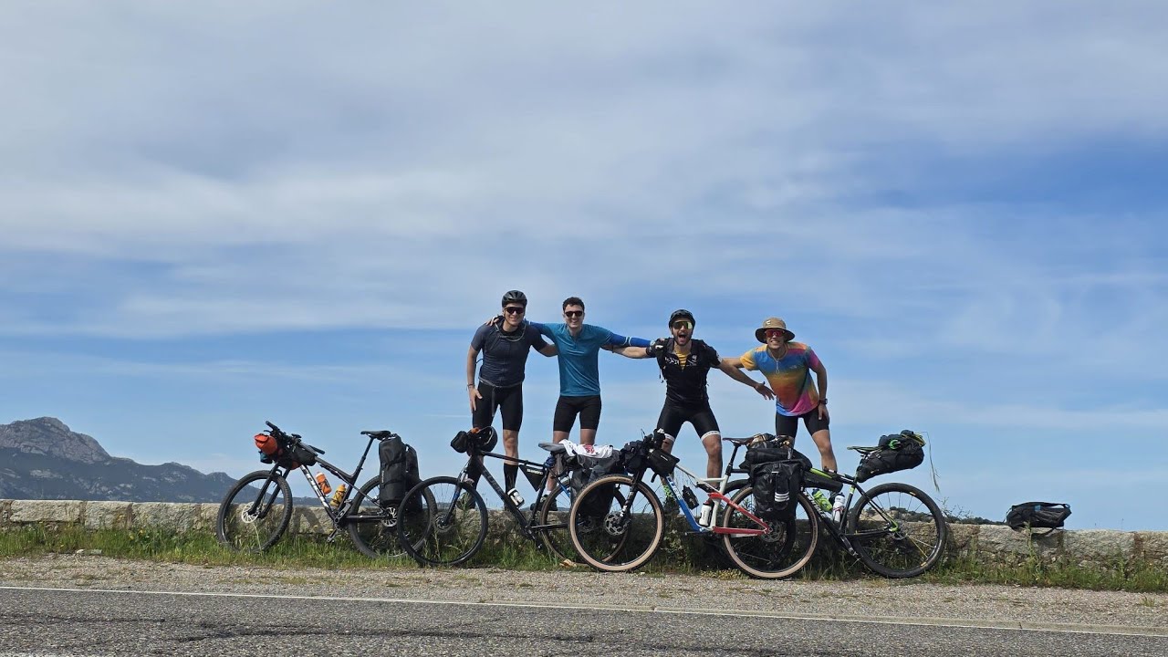 Corsari in Corsica 👯🥖🥖