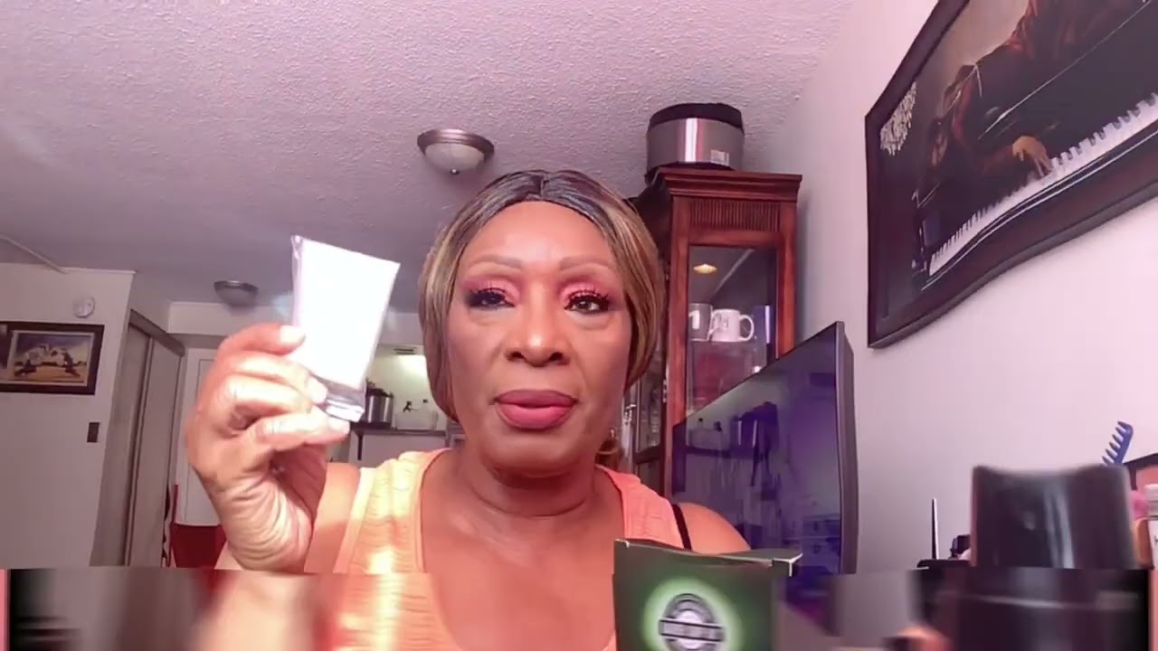 BLACK SHAMPOO  DYE TO COVER  GREY HAIR/ 