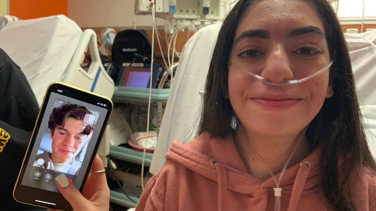 Shawn Mendes Calls Giovanna At Joe DiMaggio Children's Hospital