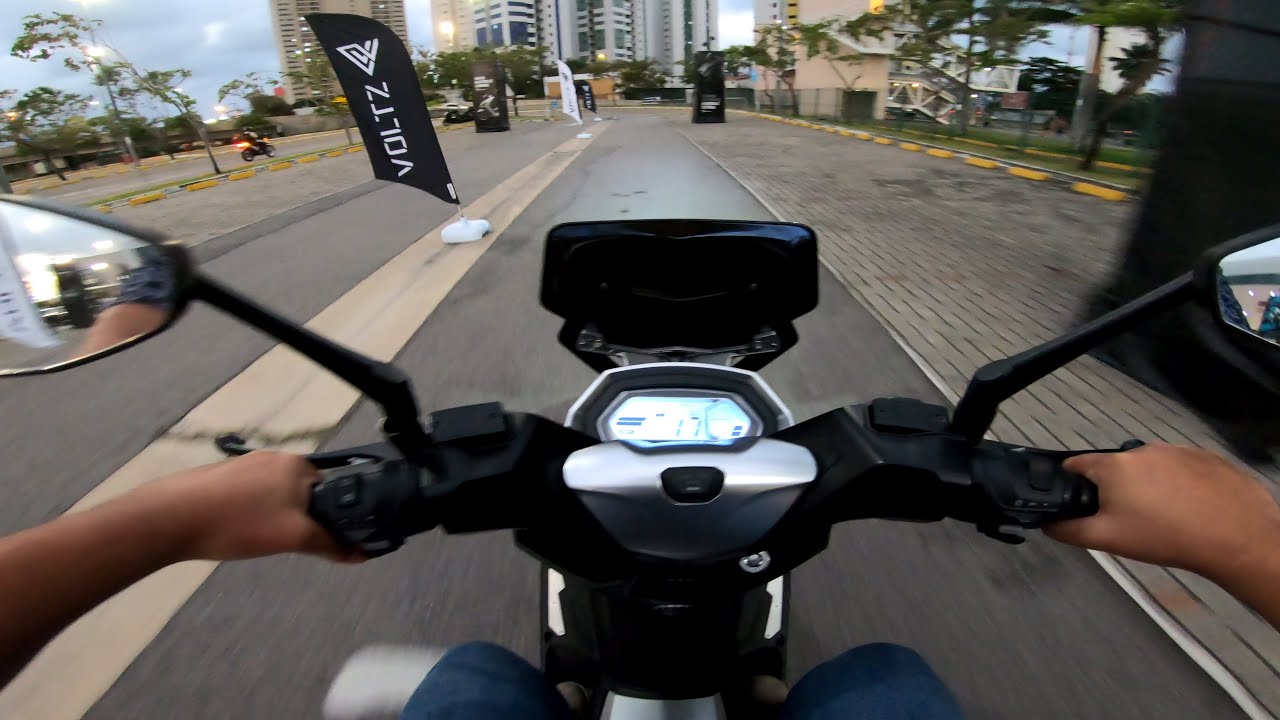 VOLTZ EV1 - pilotando pela primeira vez uma scooter elétrica!
