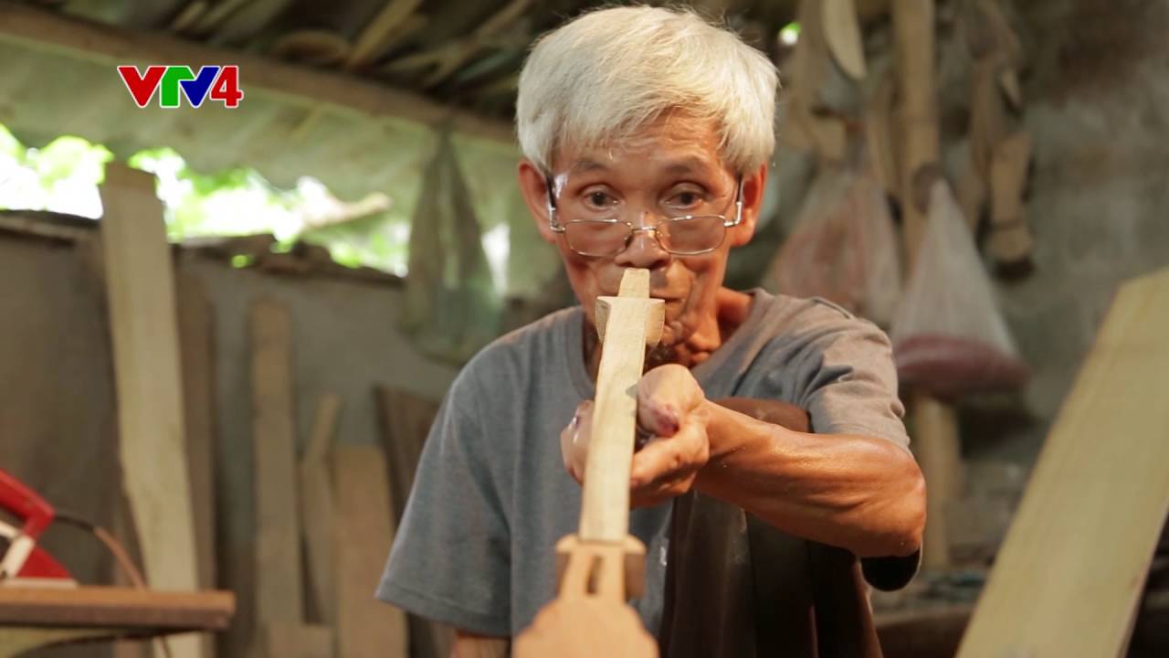 Nghề làm đàn ở Đào Xá