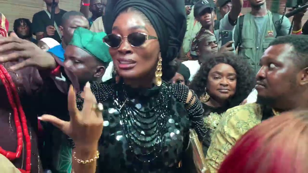 ODUNLADE ADEKOLA’S WARLORD MOVIE PREMIERE: WUMI TORIOLA, TOYIN ABRAHAM, KIEKIE, FEMI ADEBAYO, MUYIWA