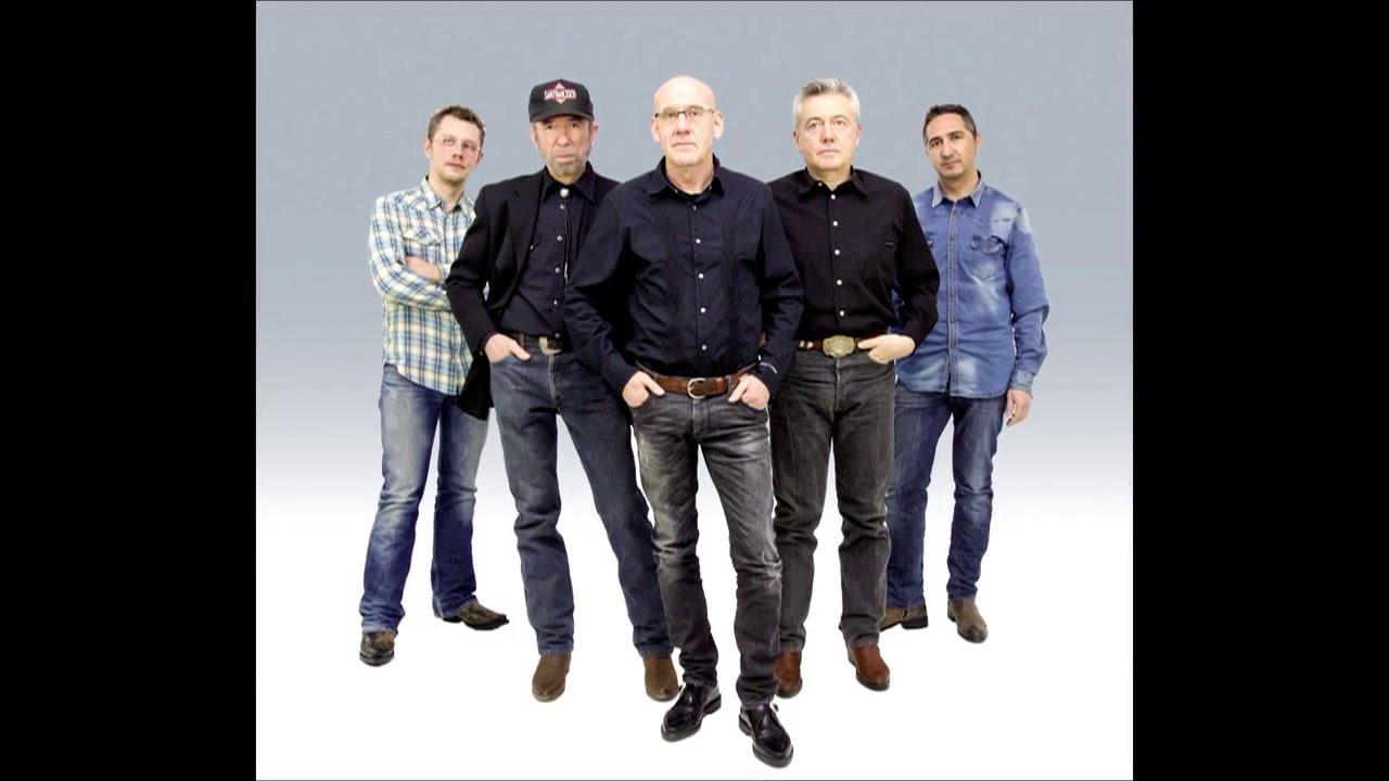 COUNTRY RUSH BAND