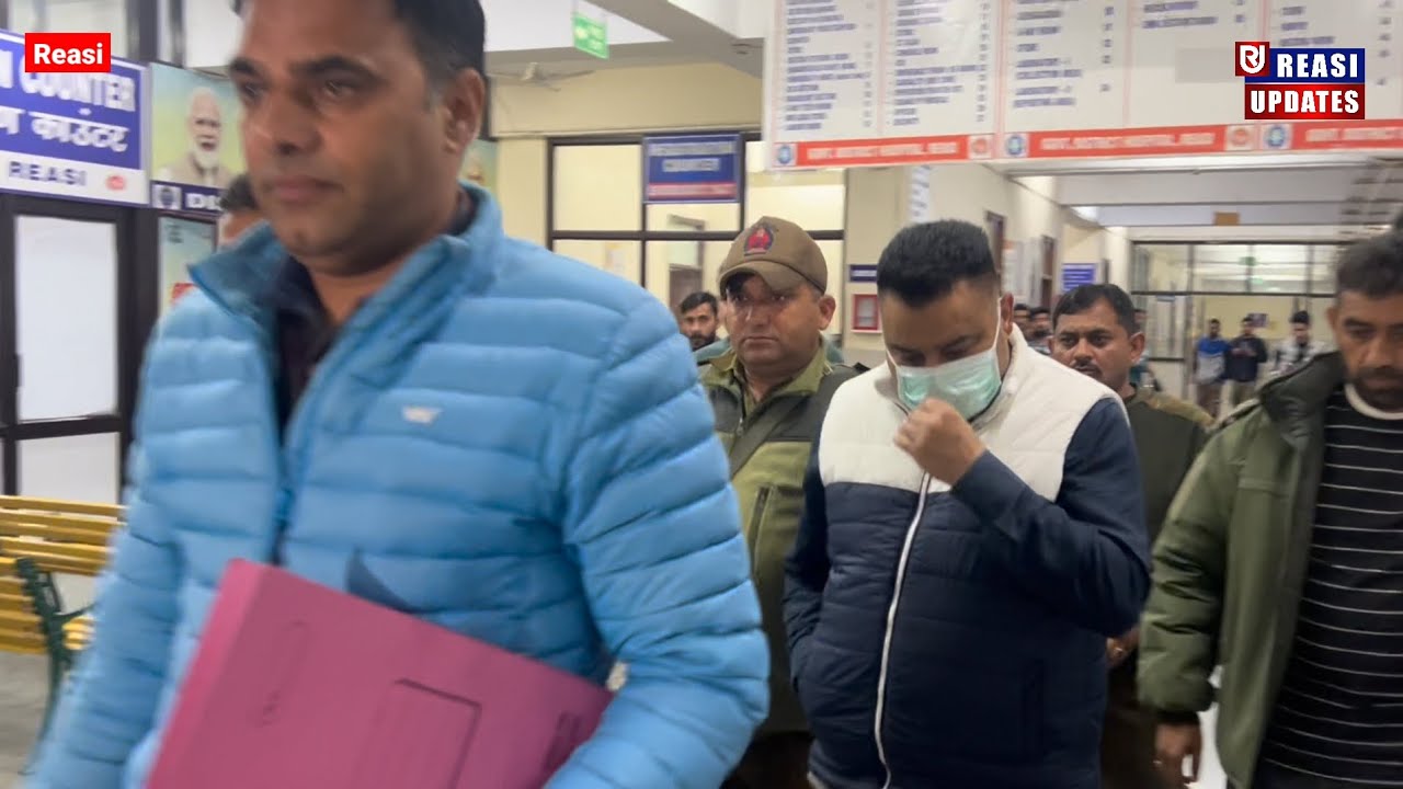 Girdawar Arrested by Anti-Corruption Bureau. लोगों ने ACB का किया धन्यवाद