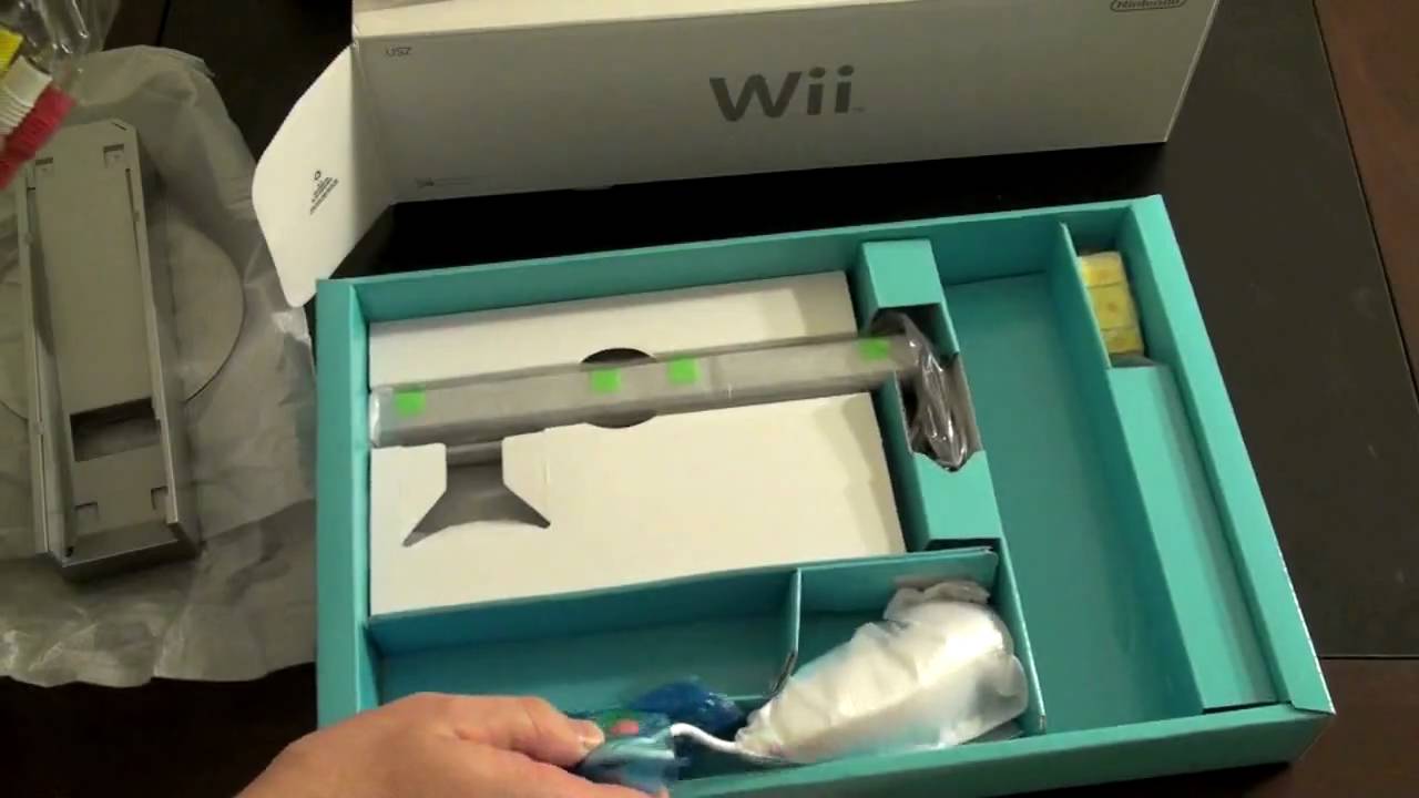 Распаковка Nintendo Wii