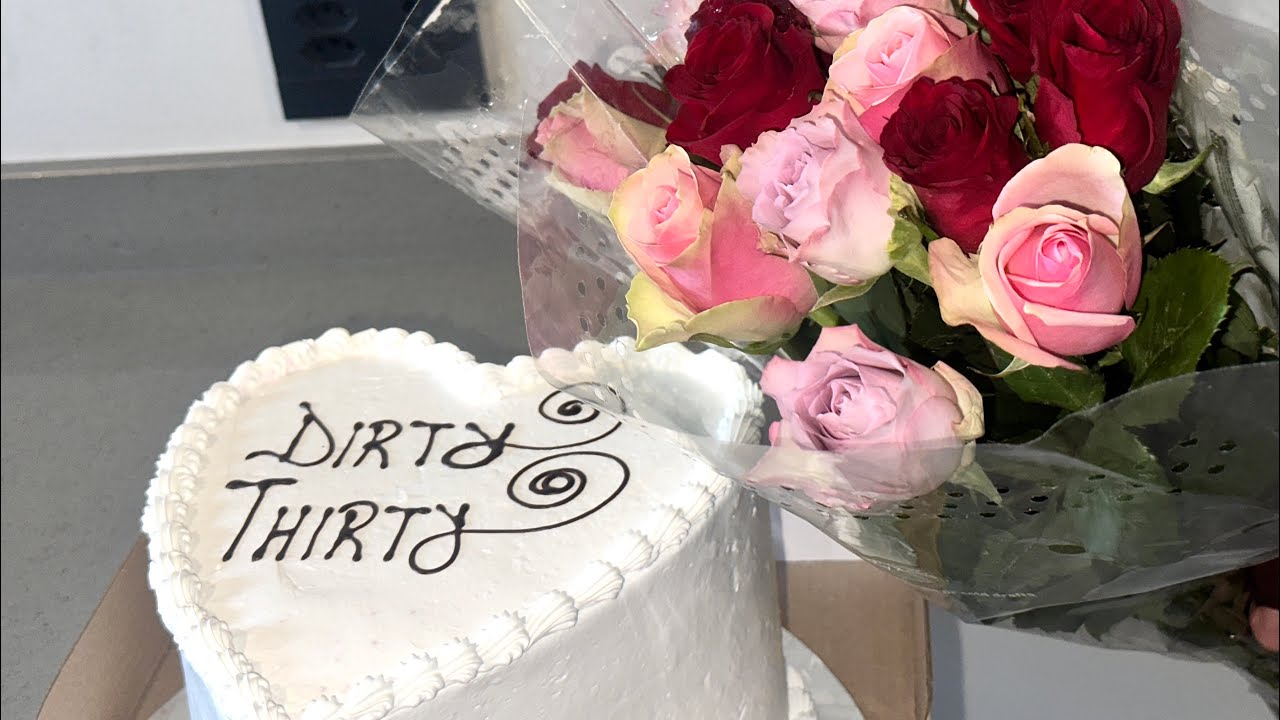 A day with me at work on my 30th birthday!!