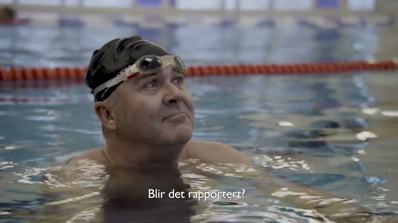 Rune Beige tar svømmeknappen