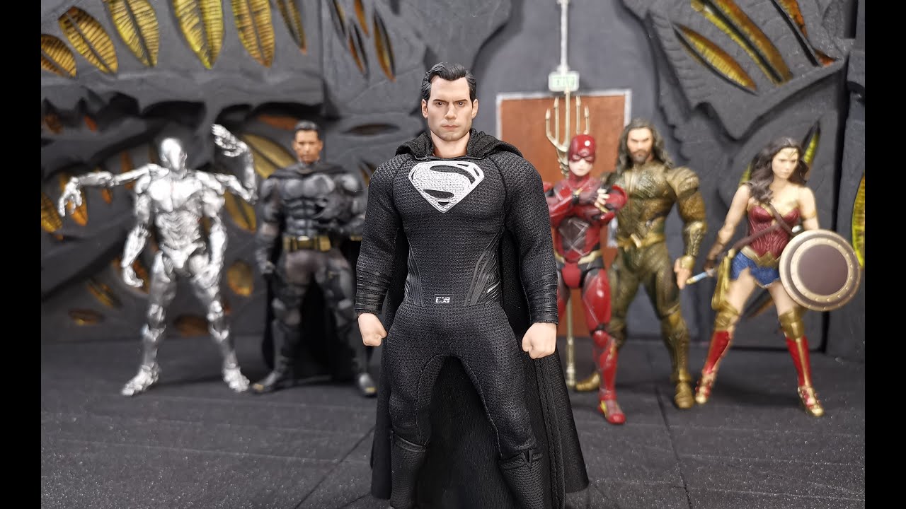 Mezco Superman, Manipple & custom Head Sculpt Zack Snyder Justice League 1/12 Unboxing and REVIEW