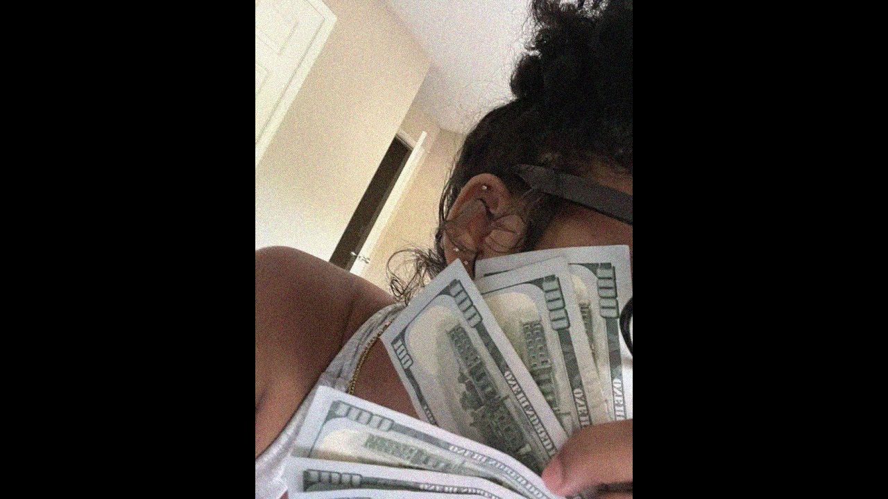 !FREE VonOff1700 Sample Type Beat - Back That Azz Up