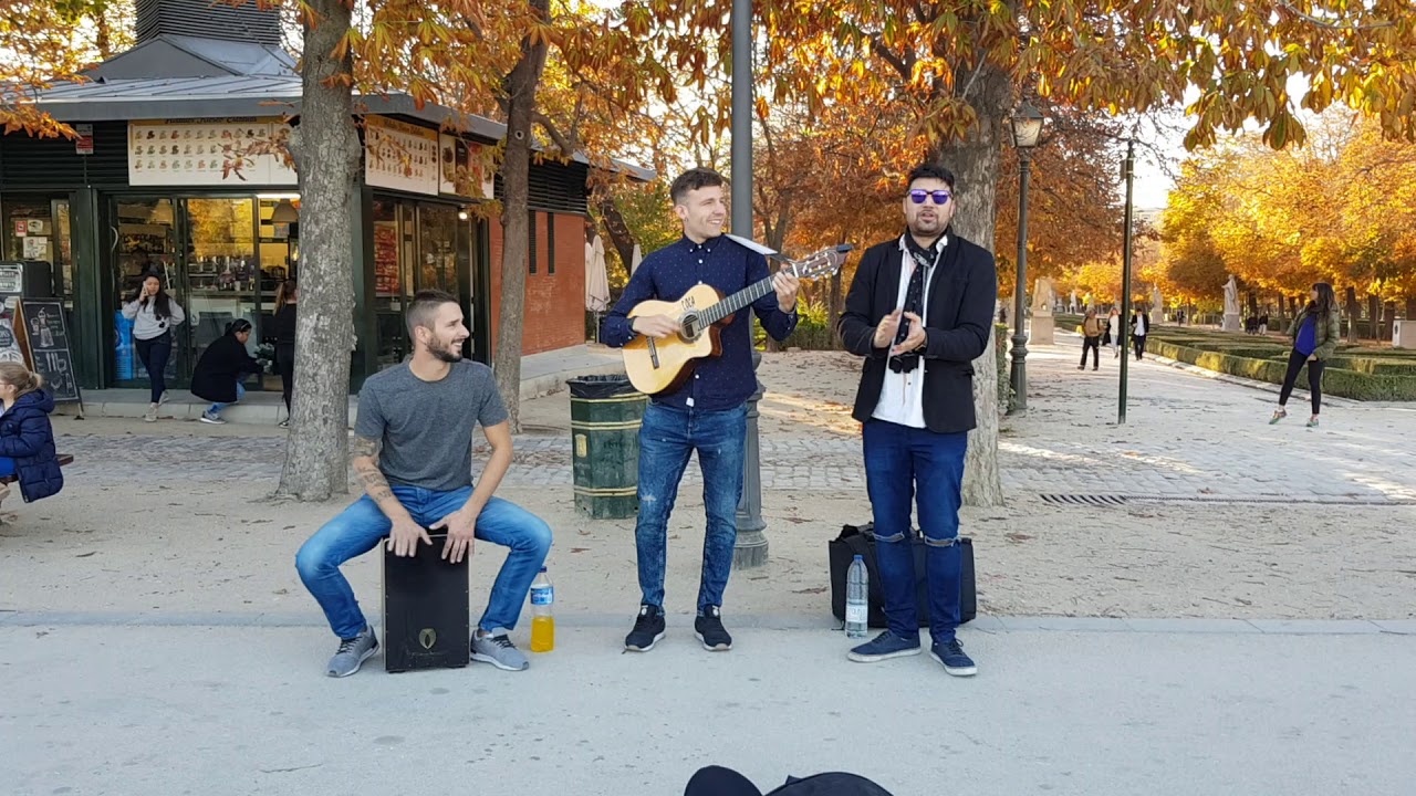 Las Cosas Más Pequeñitas - Cantando en la calle !!