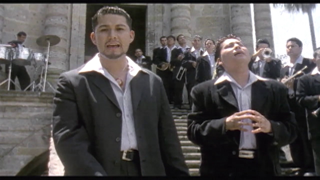 Banda Caña Verde - Juro Que Te Amo (Video Oficial)