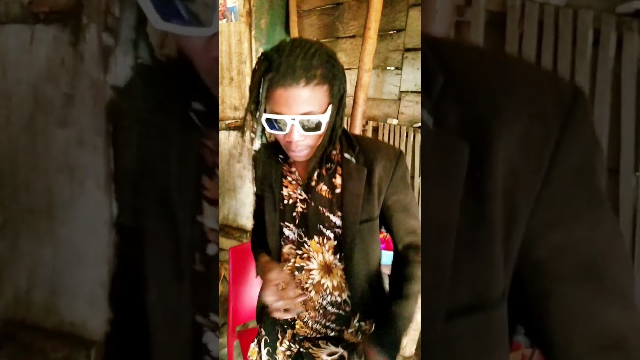 Article smok XVG - yenze- official MP4 trend outa savage life....Kampala, Ug####@lugazi ghetto yuts