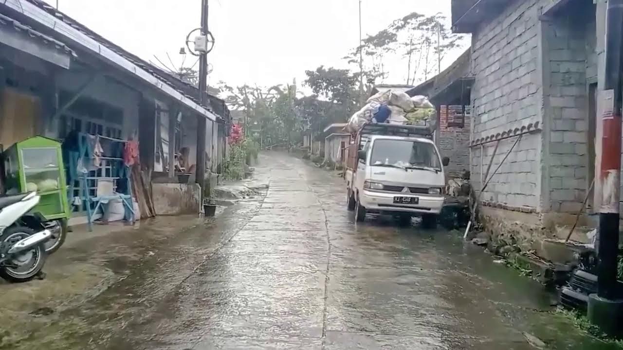 Heavy rain and thunderstorm sound for sleeping