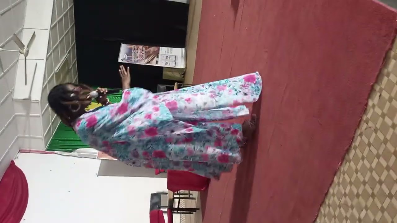 Prestation validé avec IMA Divine lors de la rentré humoristique 2022   à la RTB de Bobo-Dioulasso