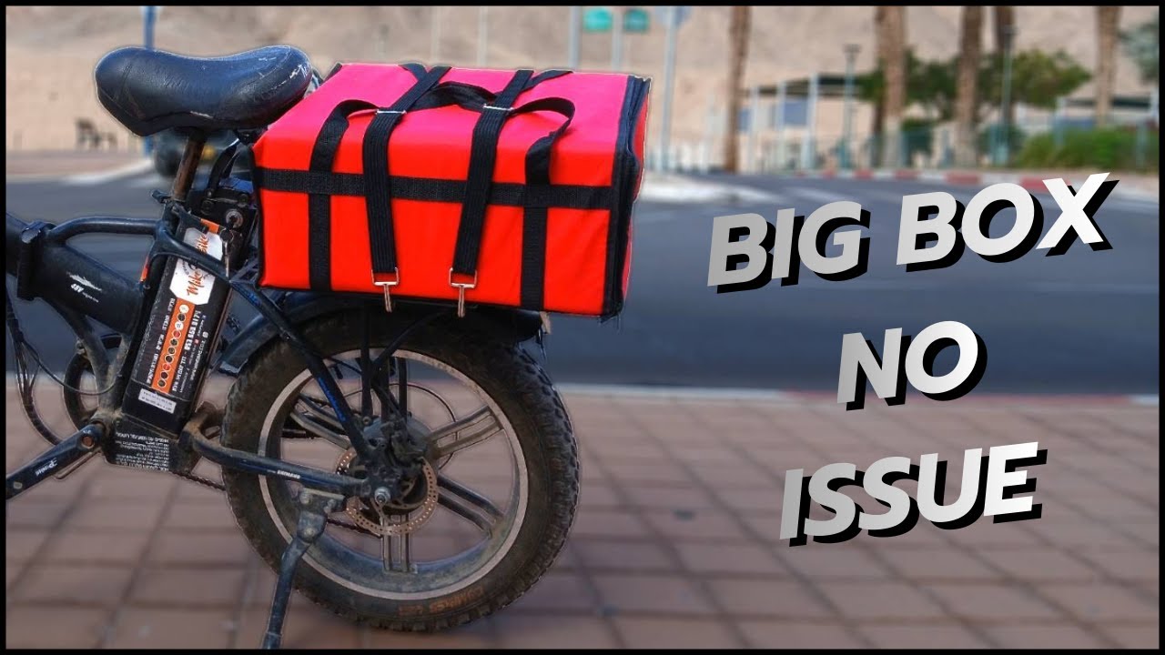 E-Bike Food Delivery Test: Pizza Bag Secured With the Granny Wheels Rack Expander