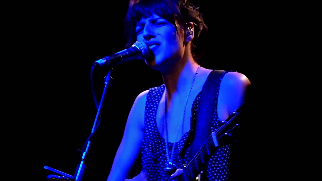 Brooke Fraser - C.S. Lewis Song (Live) Austin Texas