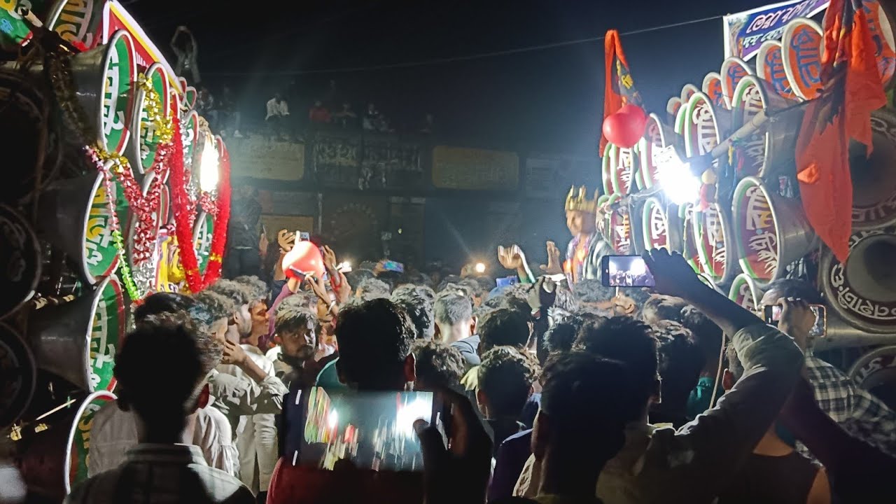 সমাজ সাউন্ড😎 vs 😎বাপি সাউন্ড ফুল কম্পিটিশন ভূমিকম্পের মতন কাঁপিয়ে দিচ্ছে না দেখলে মিস করবেন বন্ধুরা