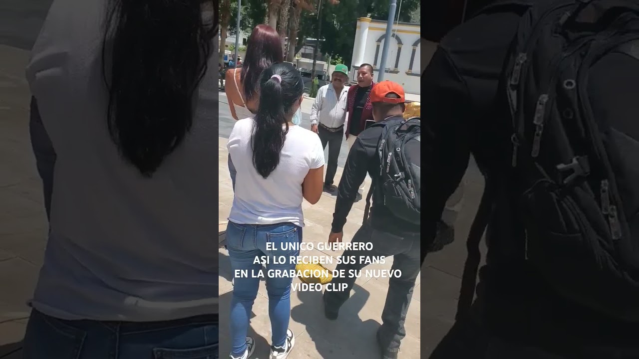 El unico Guerrero Asi lo Reciben sus fans En Plena Grabacio #baile #gruposdeoaxaca #fiesta