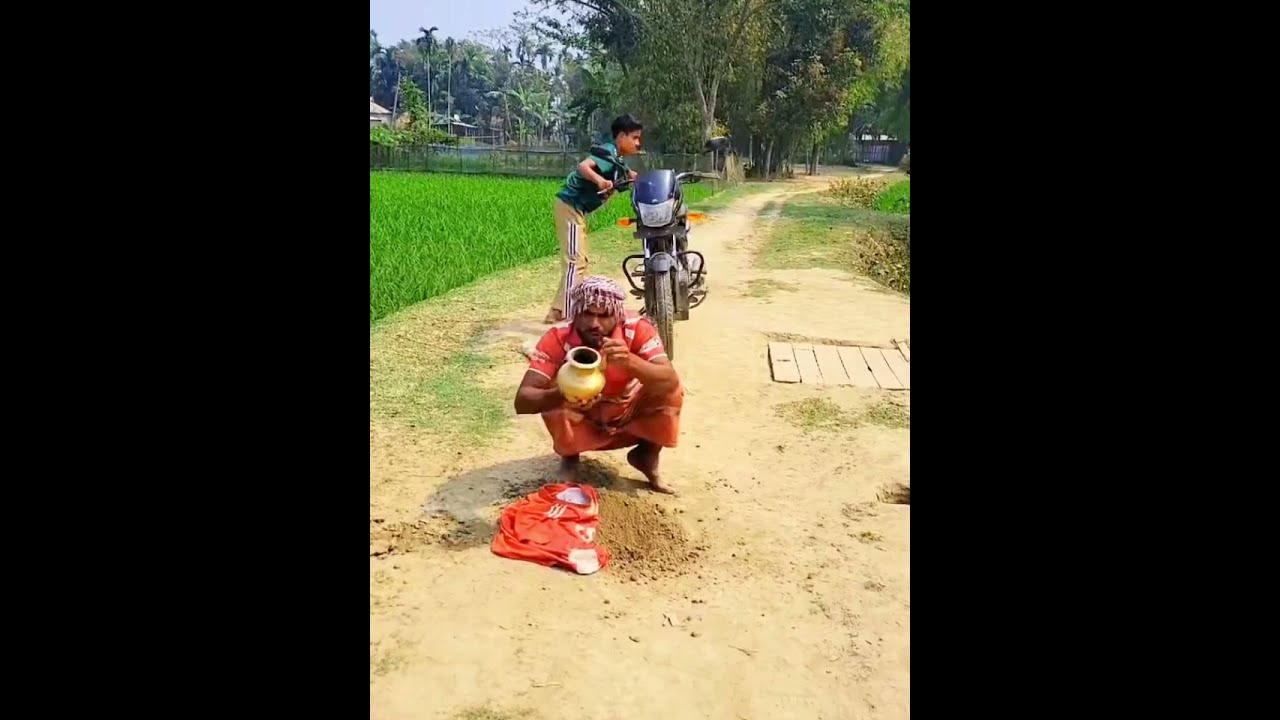 बचेगा या बचाएगा? 😱🤣😂#vairalvideo #funny #foryou #ternding #comedy #youtube #inspiration #mrbeast
