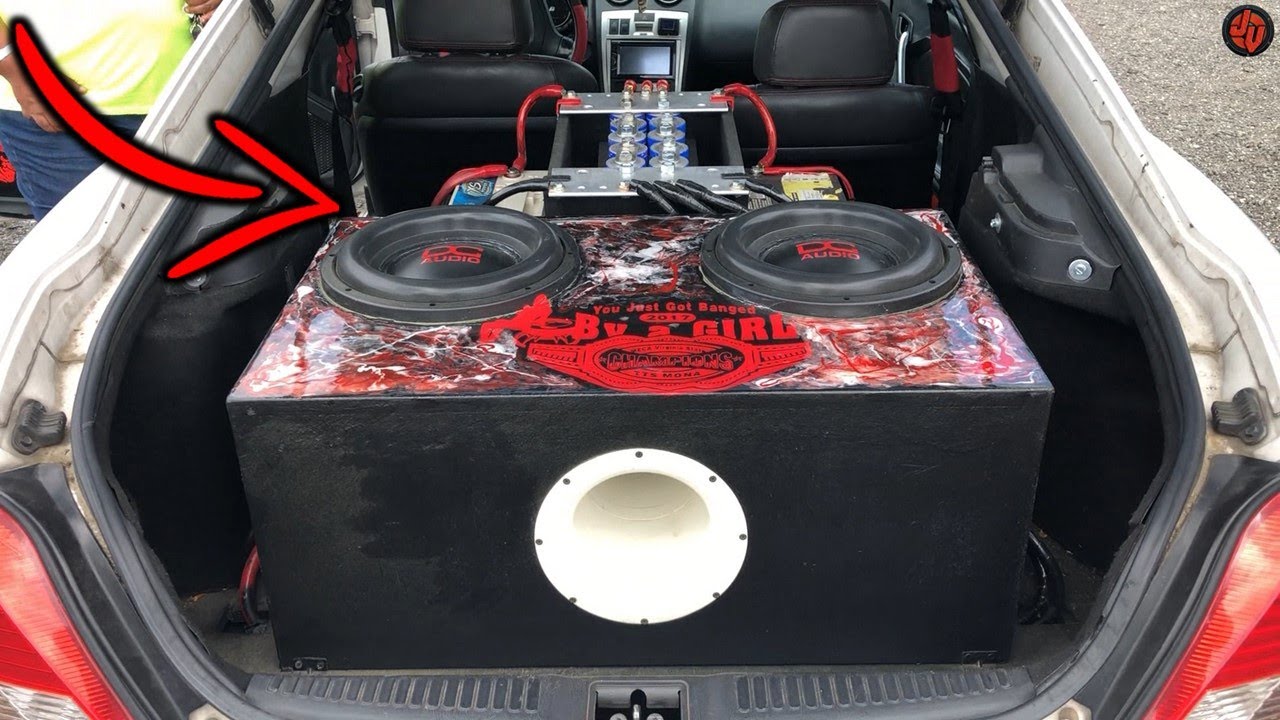 2 12S TEAR UP HER HATCHBACK IN THIS!