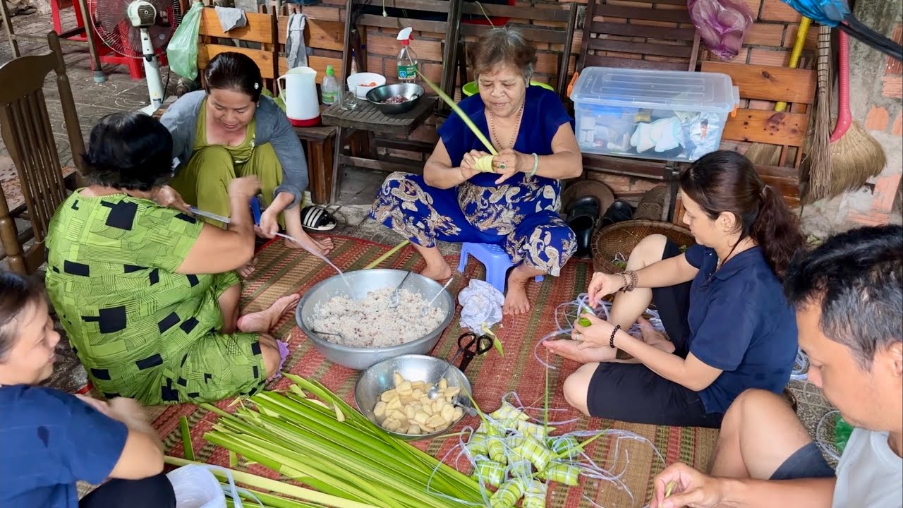 Thèm Bánh Lá Dừa Là Làm Ngay | Vinh & Truyen