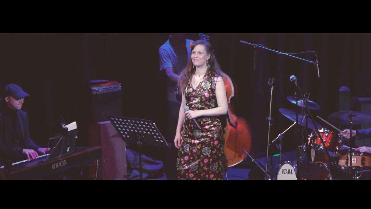 Kate Thomas - Eros (Live at Hoxton Hall) Bossa Nova