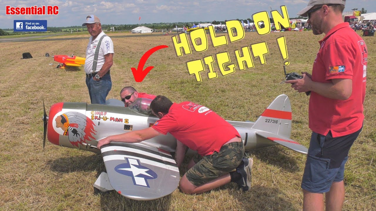 GIANT 1/4TH SCALE RC REPUBLIC P-47 THUNDERBOLT | WORLD WAR II FIGHTER AIRCRAFT