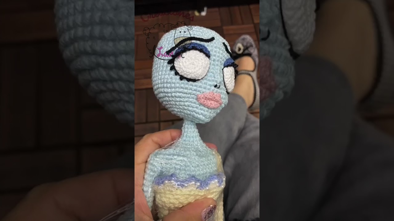 Video_Tejiendo_a_Emily🦋 💀💙💛