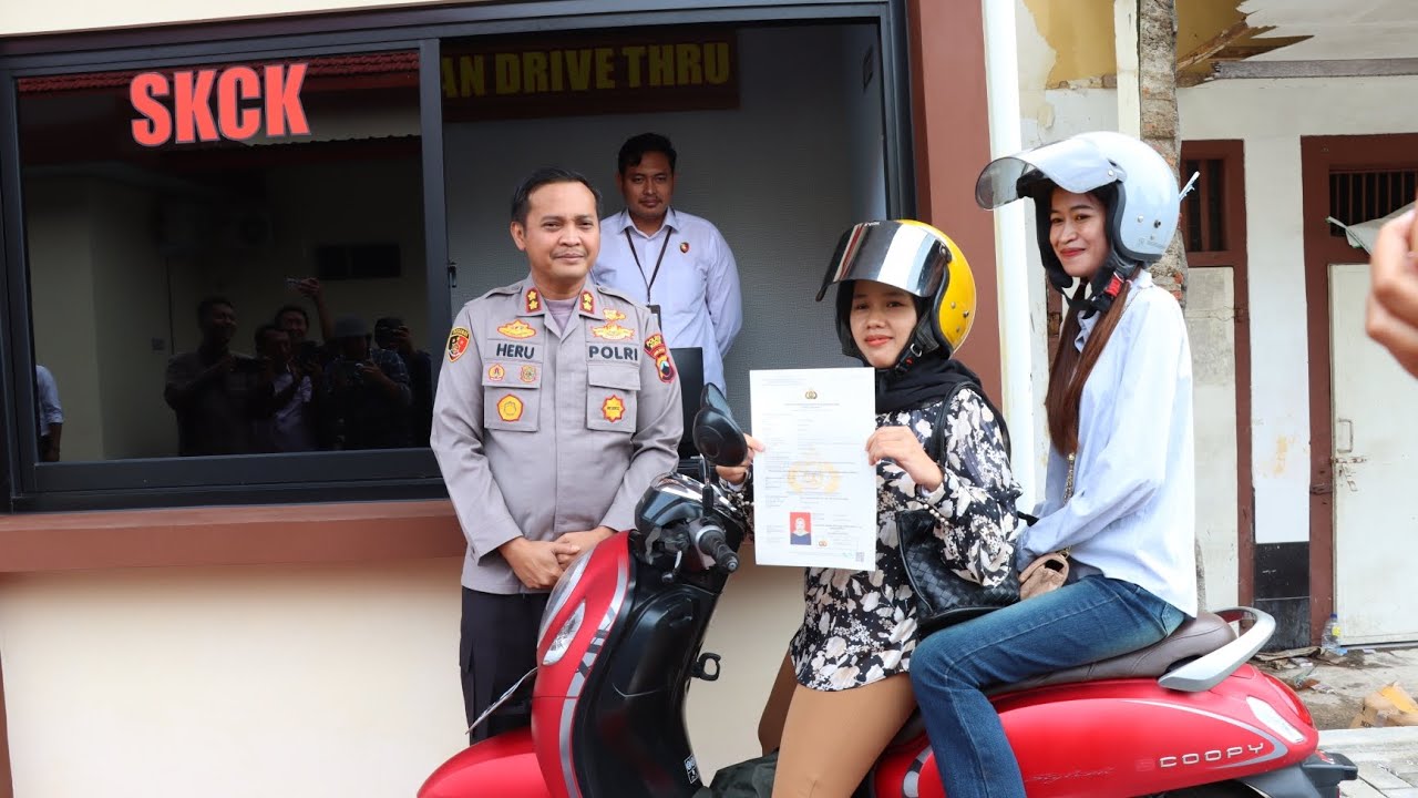 Polres Kudus Resmi Luncurkan Layanan Drive Thru Pertama di Indonesia