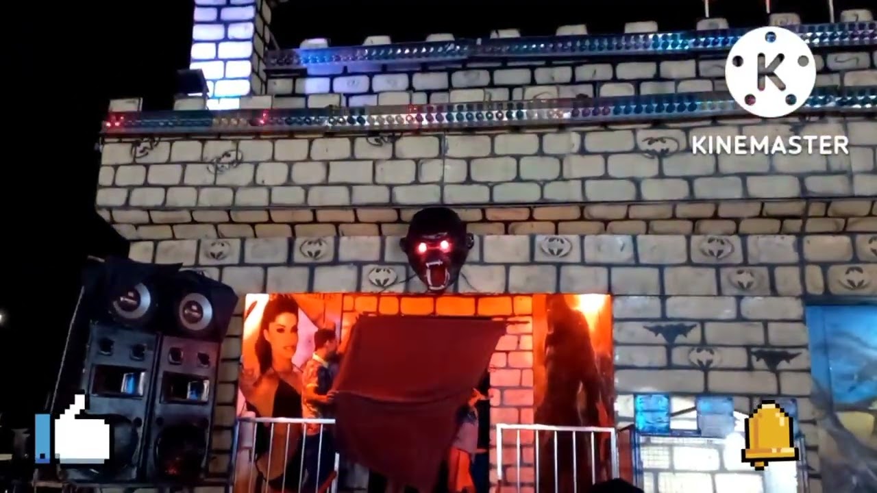Monga a mulher que se transforma em gorila kkkkkk