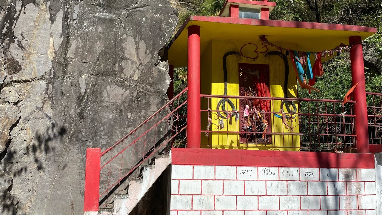 Beautiful Bhonriya Mandir at Dungiyara near Chakrata, Jaunsar Bawar(Dehradun, Uttarakhand)