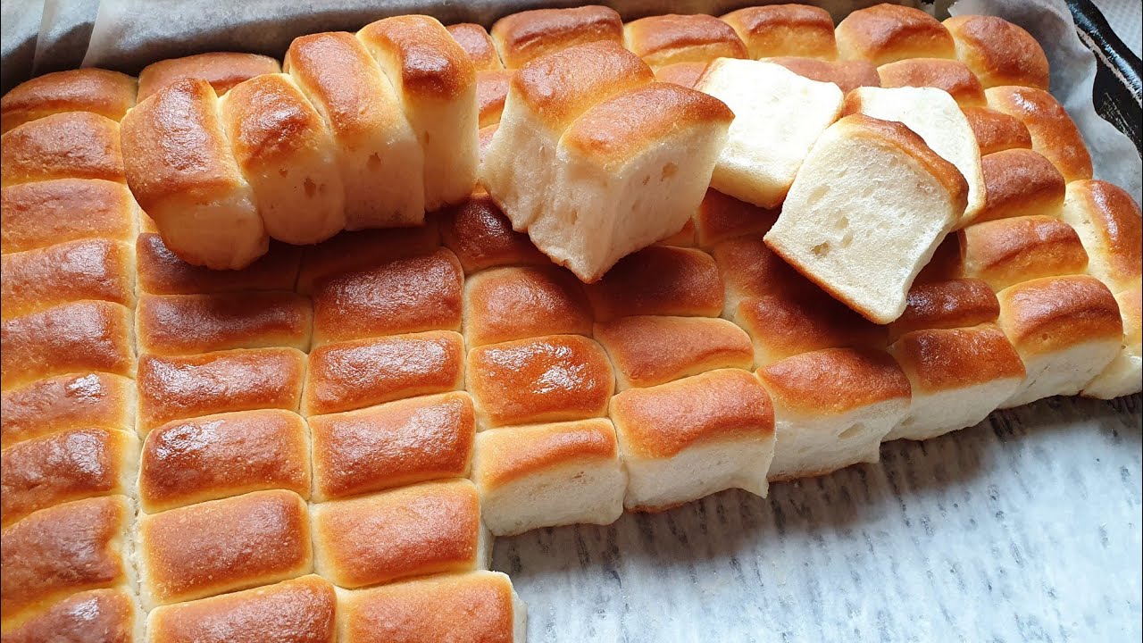 ÚŽASNÉ DUKÁTOVÉ BUCHTIČKY🍓🍓🍓 S JAHODOVOU PUDINGOVOU POLEVOU😋😊 | CESMINAZ #buchty #ducatbuns #kysnute