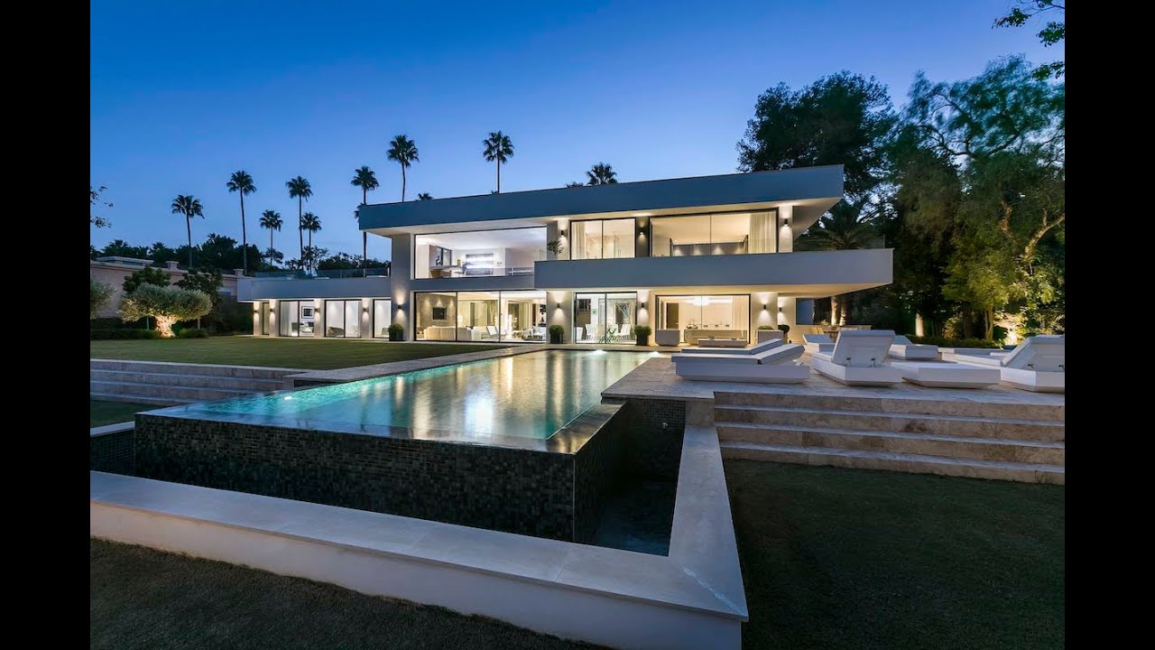 KINGS & QUEENS LUXORY VILLA SOTOGRANDE