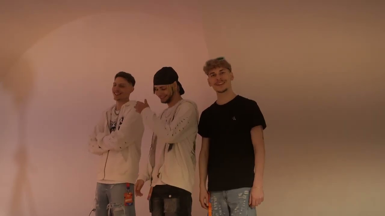 Éberkóma - Mindenféle cenzúra nélkül elmondjuk a véleményünket!