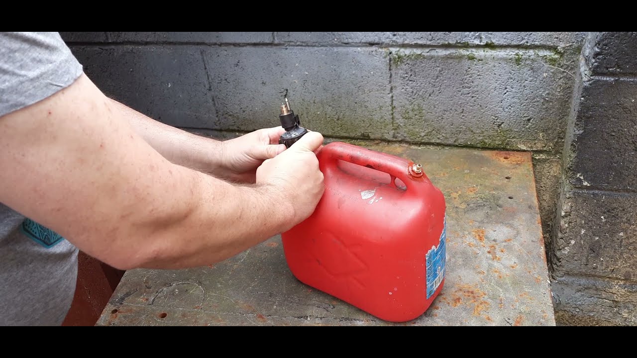 Making a portable outboard boat fuel tank 5 litre
