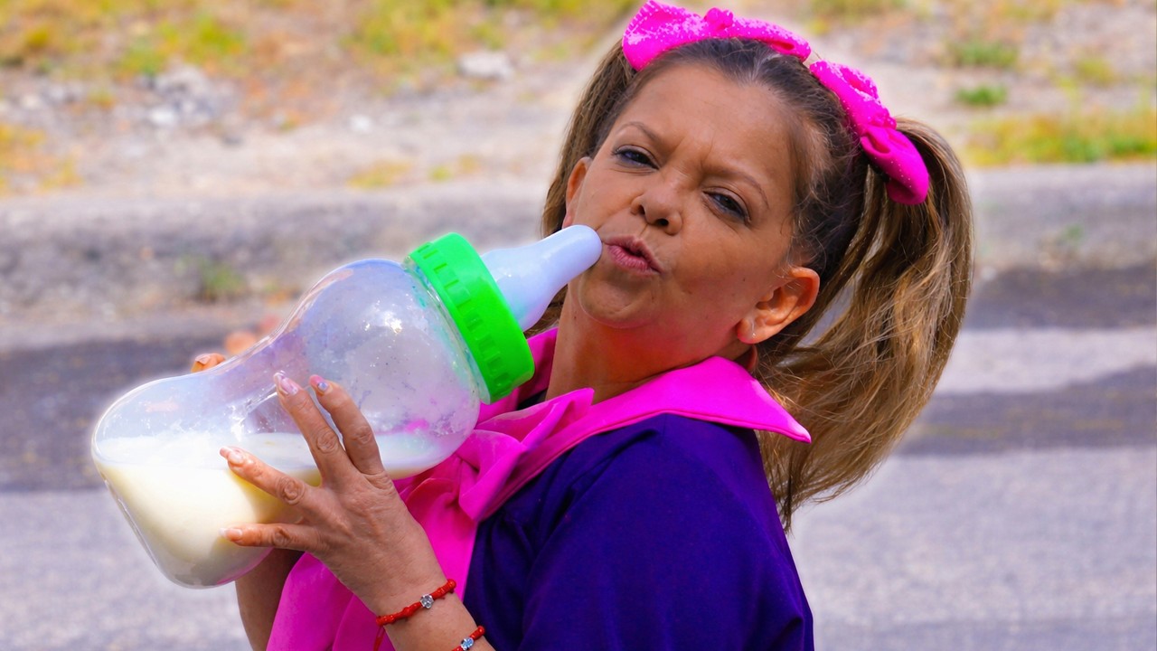 Pequeña mujer millonaria entró a robar en casa equivocada