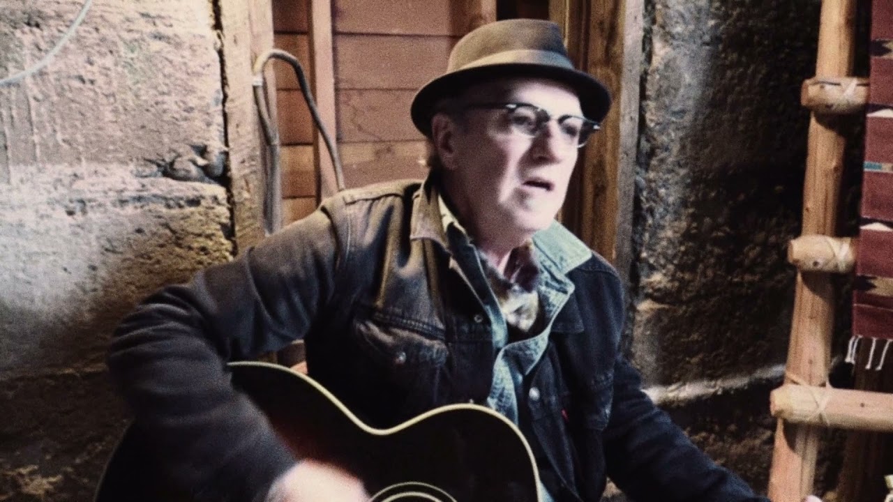 David Starr | Angel From Montgomery (Music Video)