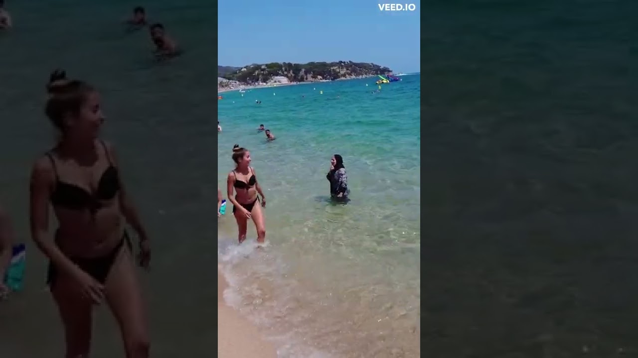 🇪🇸Costa Brava SPAIN Beach Walk - August 2022